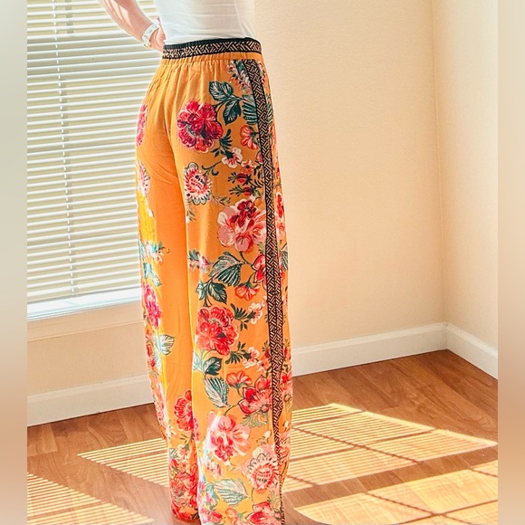 Jealous Tomato Floral Print Wide Leg Pants - Picture 15 of 17